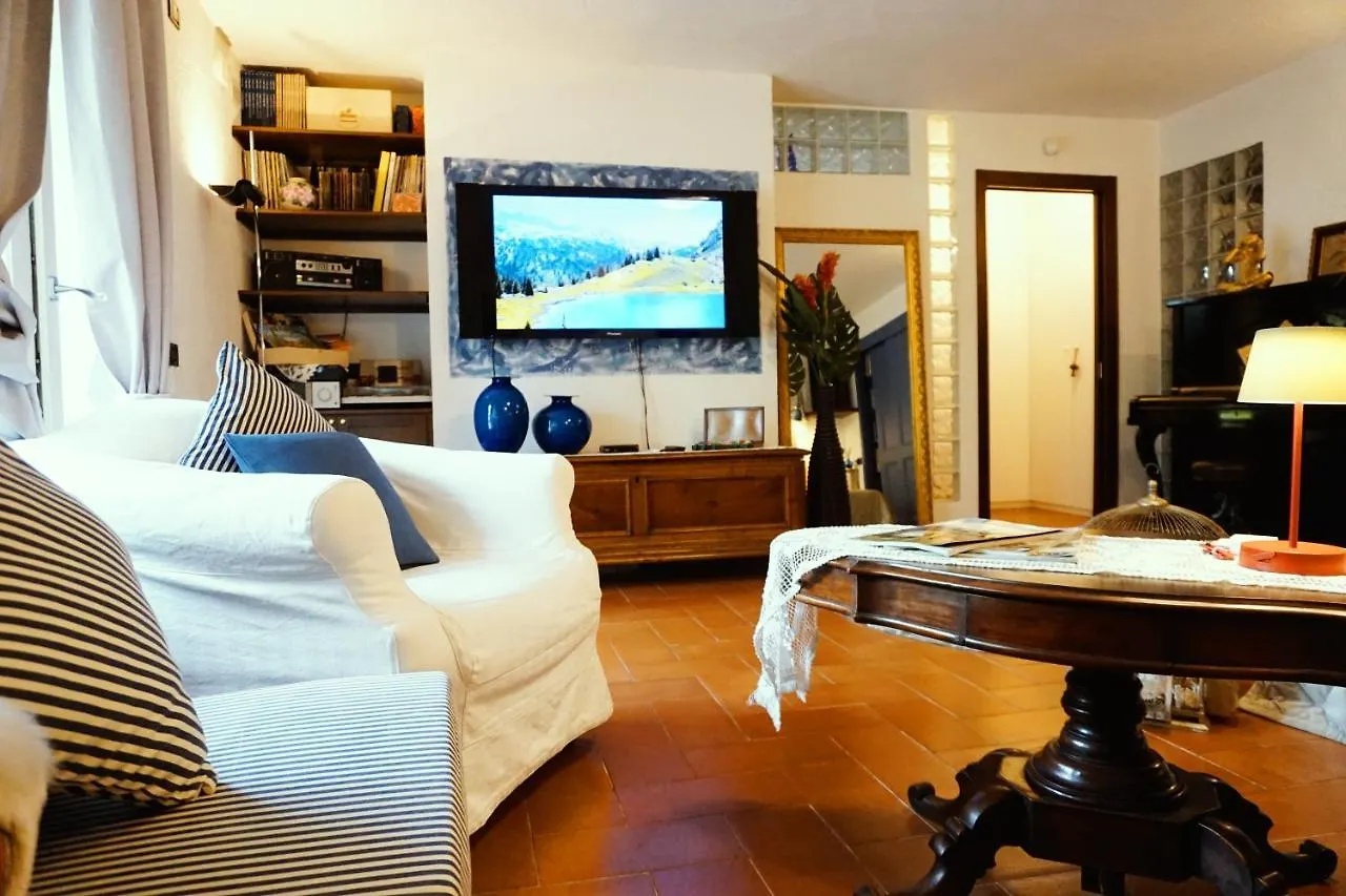 Lake Experience! Apartment Marone Italy